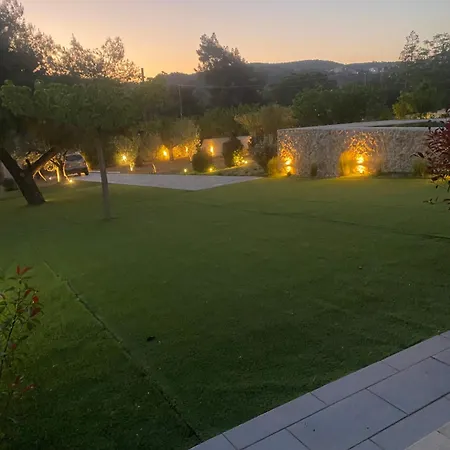 Villa Relaxing Pool House In Lagonisi 2 Kalivia Thorikou